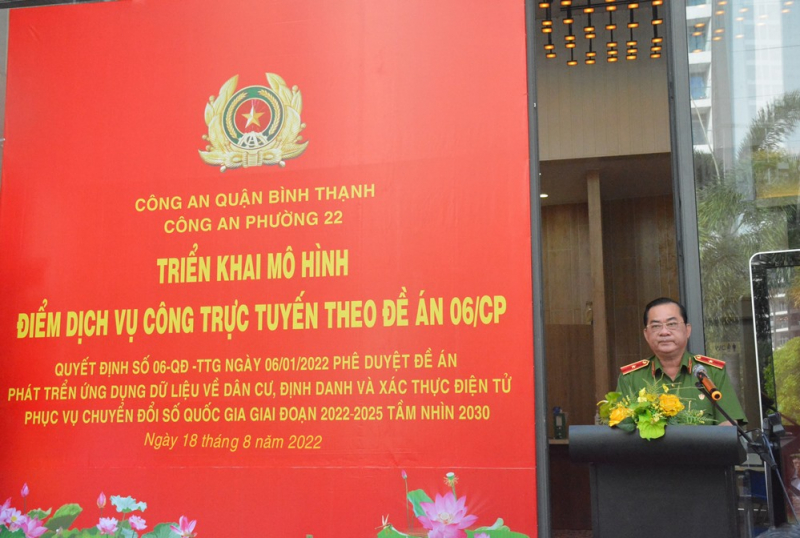 Háo hức trải nghiệm các mô hình điểm về sử dụng dịch vụ công ở TP Hồ Chí Minh -0