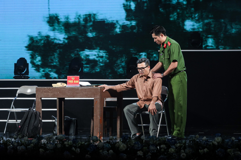 Chương trình nghệ thuật “Những người con của nhân dân”: Tri ân sâu sắc cán bộ, chiến sĩ Công an đã cống hiến, hy sinh vì bình yên cuộc sống -0