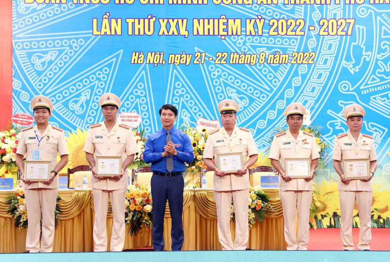 Xung kích, đổi mới, sáng tạo, hoàn thành xuất sắc nhiệm vụ được giao  -0