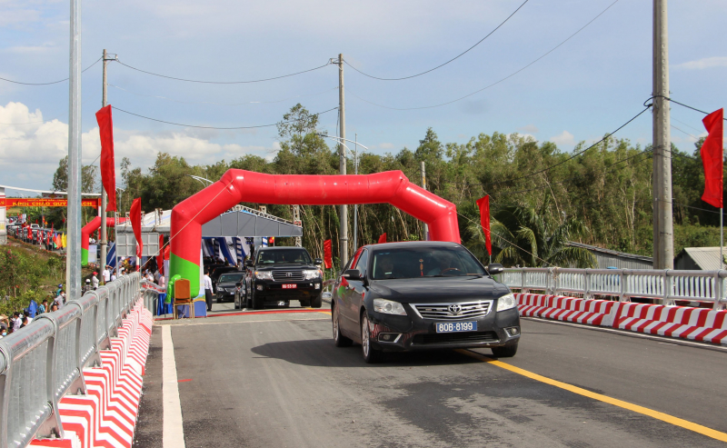 Khánh thành cầu cầu Xẻo Vẹt nối 2 tỉnh Bạc Liêu - Hậu Giang -0