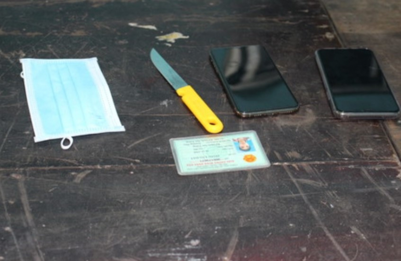 Giả giọng nữ đặt hàng mỹ phẩm rồi ra tay hiếp dâm, cướp tài sản -0