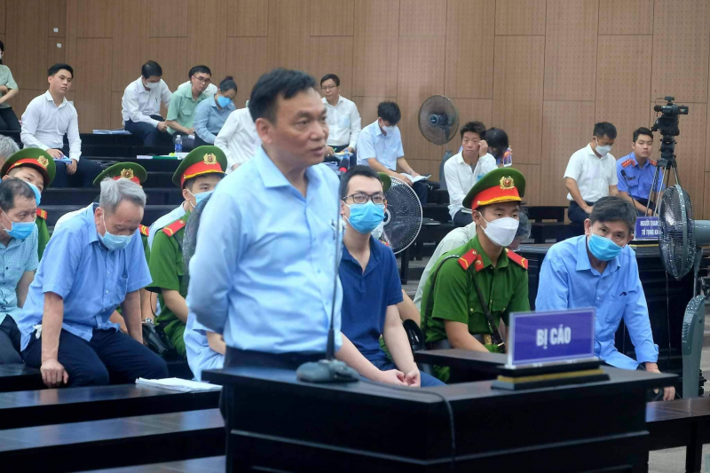 Vợ cựu Chủ tịch HĐTV Tổng Công ty Bình Dương: “Đây là bi kịch gia đình, sẽ hệ luỵ cả đời con, đời cháu”  -0