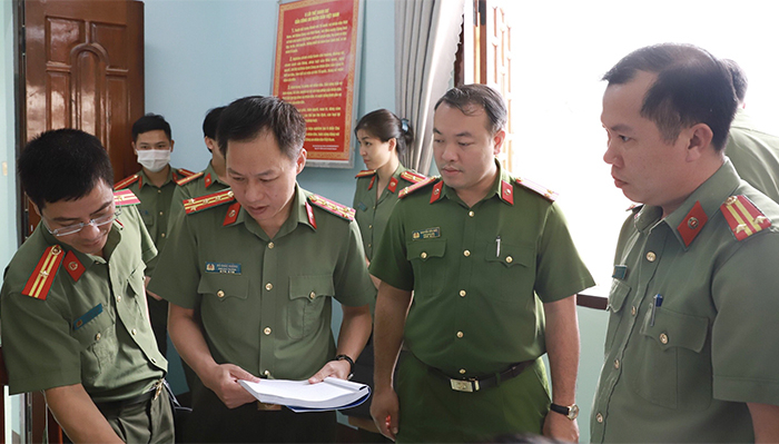 Đoàn khảo sát của Bộ Công an đánh giá cao Bộ phận một cửa nội bộ Công an Đắk Nông -0