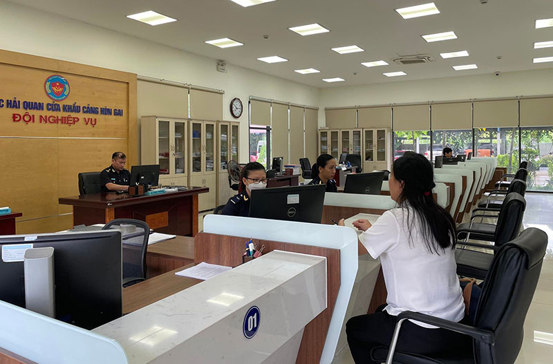 Hải quan Quảng Ninh tạo thuận lợi cho hoạt động xuất nhập khẩu -1