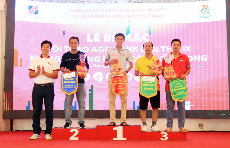 Bế mạc Hội thao Agribank lần thứ IX khu vực Đồng bằng sông Cửu Long năm 2022 -4