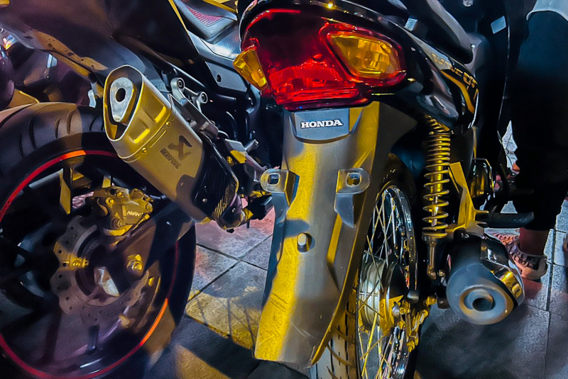 d7ae877d208de5d3bc9c.jpg -0