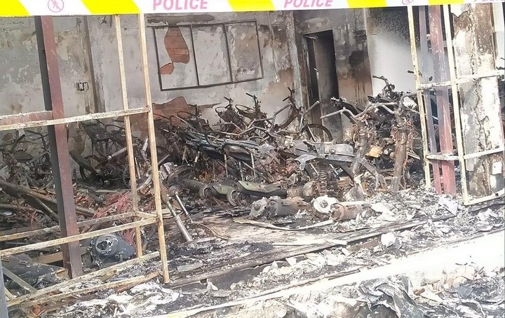 Cháy cửa hàng bán camera và xe gắn máy ướt thiệt hại hàng tỷ đồng -0