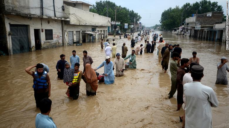 220828042629-01-pakistan-flood-082722-exlarge-169.jpg -1