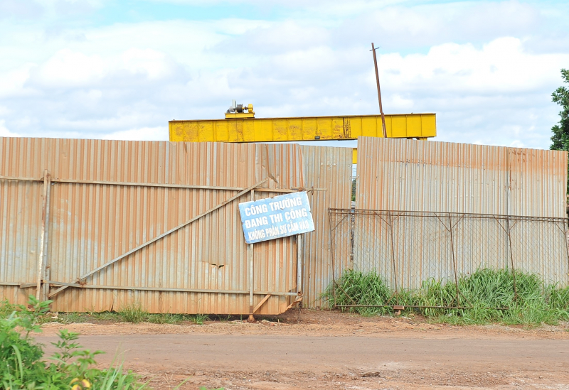 Cận cảnh đại lộ nghìn tỷ vẫn ngổn ngang trước ngày thông xe -0