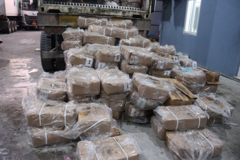 Phát hiện trên 86 tấn thực phẩm đông lạnh không rõ nguồn gốc xuất xứ -0
