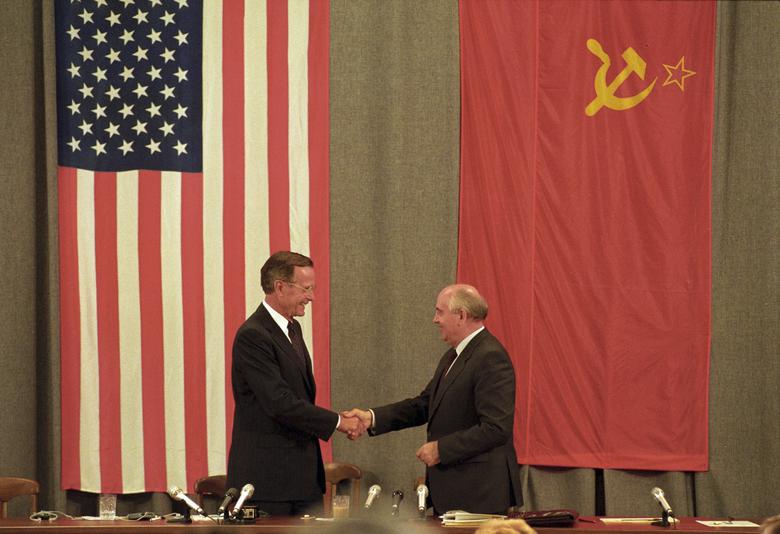 Những điều ít biết về cựu Tổng thống Liên Xô Mikhail Gorbachev -0