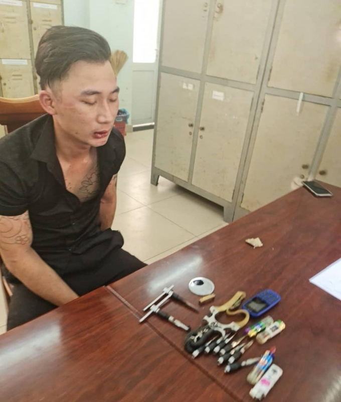 Bắt đối tượng cùng đồng bọn gây ra hàng chục vụ trộm -0