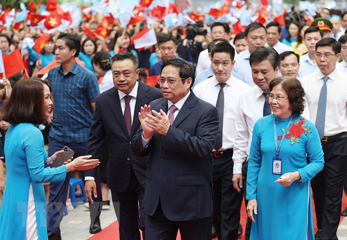 Thủ tướng: Thực hiện 3 cân bằng “học-chơi-ăn ngủ” cho học sinh -0