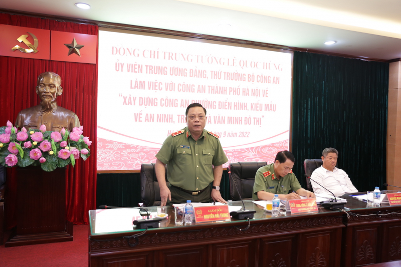 Thứ trưởng Lê Quốc Hùng kiểm tra việc thực hiện “Xây dựng Công an phường điển hình, kiểu mẫu về an ninh, trật tự và văn minh đô thị” tại Công an Hà Nội -0