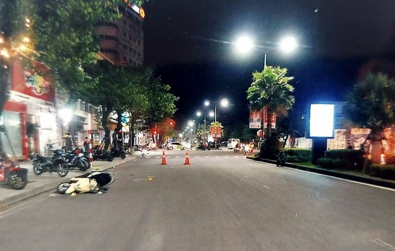 Kỷ luật cán bộ Khu Bảo tồn uống rượu bia lái xe biển xanh gây tai nạn  -0