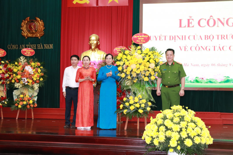 Bộ công an công bố điều động bổ nhiệm Đại tá Tô Anh Dũng giữ chức vụ Giám đốc Công an tỉnh Hà Nam -0