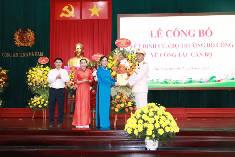 Bộ công an công bố điều động bổ nhiệm Đại tá Tô Anh Dũng giữ chức vụ Giám đốc Công an tỉnh Hà Nam -0