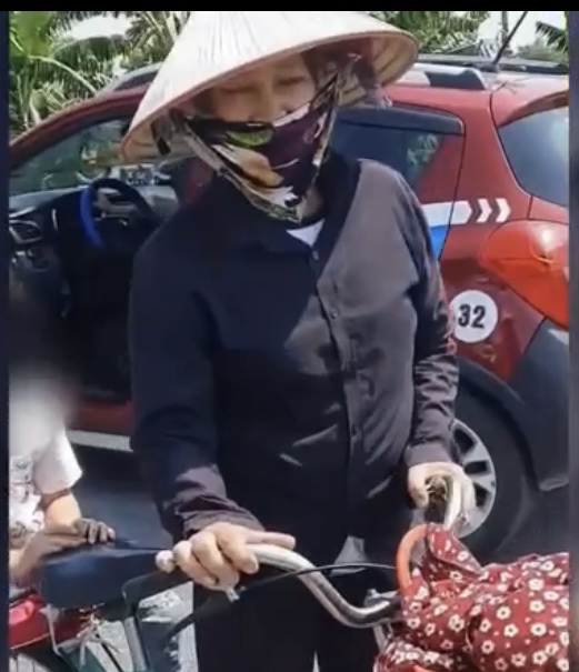 Điều tra vụ việc học sinh lớp 1 bị người lạ mặt “đón” đi ở Thái Bình -0