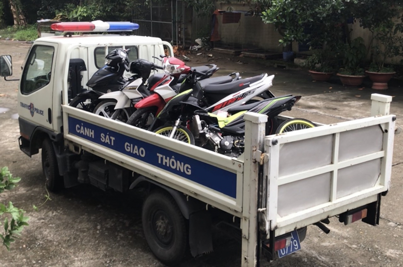 z3700652756708_84ab58e14cee01ea25fc08f4c7c7ca27.jpg -0