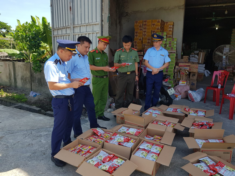 Hơn 3 tạ bánh trung thu chưa được kiểm nghiệm chất lượng an toàn thực phẩm -0