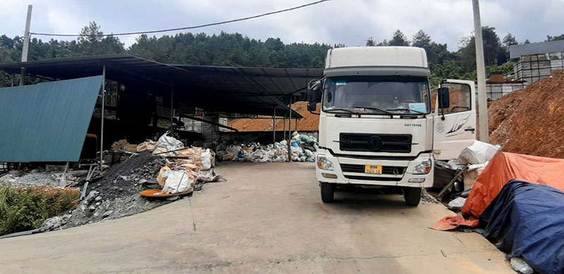 Bắt quả tang cơ sở vận hành lò đốt chất thải điện tử nguy hại quy mô lớn -0