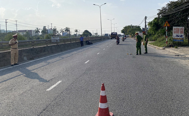 Xử lý nghiêm đối tượng đi xe máy tông Thiếu tá CSGT trọng thương -0