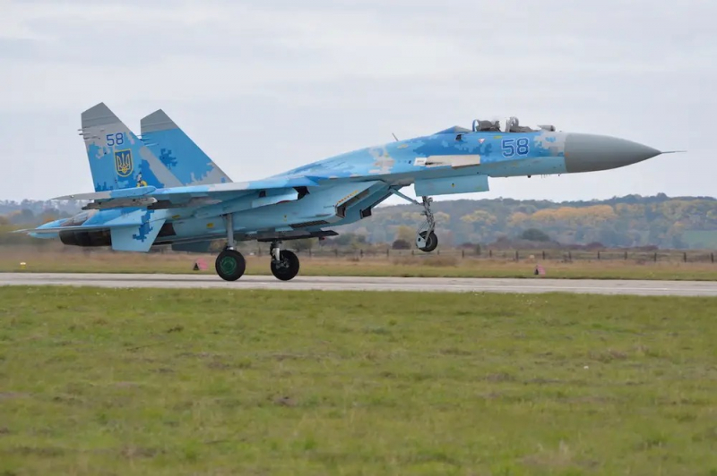 Phương Tây tính cấp máy bay chiến đấu cho Ukraine sau màn phản công hiệu quả -0