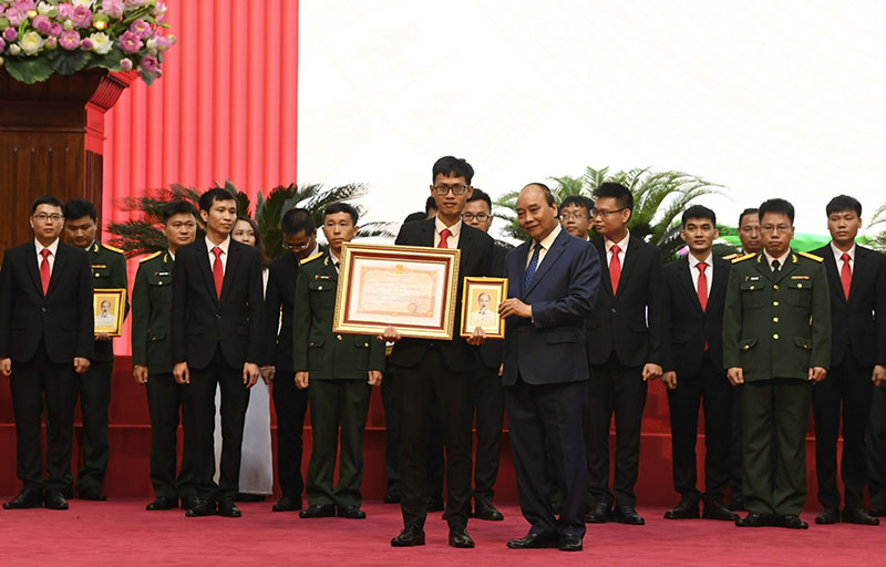 Niềm tự hào của 2 kỹ sư 9x làm dự án gìn giữ an ninh quốc gia -0