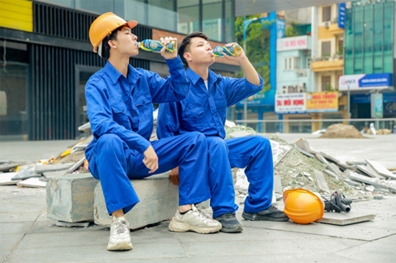 Cách bù nước bù khoáng nhanh chóng khi vận động ra mồ hôi liên tục -0