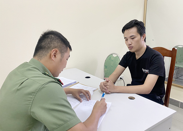 Bắt giữ đối tượng lừa đảo qua mạng, chiếm đoạt số tiền trên 600 triệu đồng -0