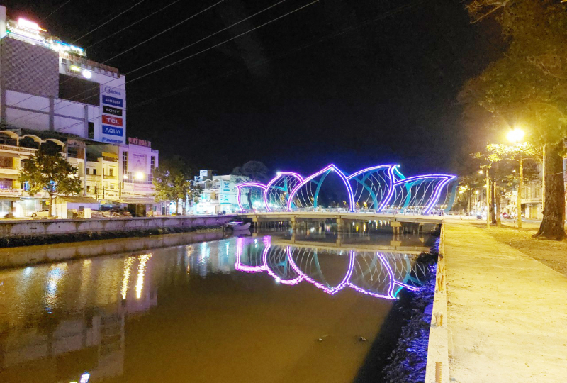 Sóc Trăng dự chi gần 15 tỉ đồng hình tượng cá chép hóa rồng -0