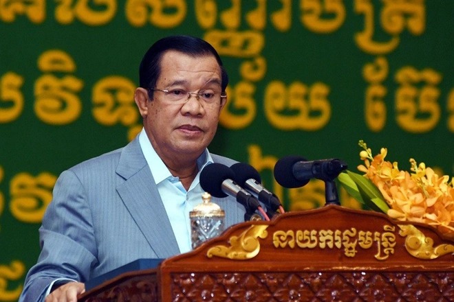 Thủ tướng Hun Sen yêu cầu xử lý nghiêm nạn cờ bạc bất hợp pháp ở Campuchia -0