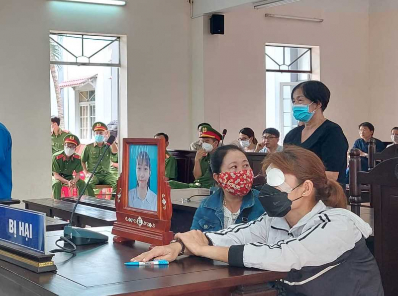 Bị cáo sát hại cô gái, giấu thi thể dưới giếng cạn lãnh án Tử hình -0