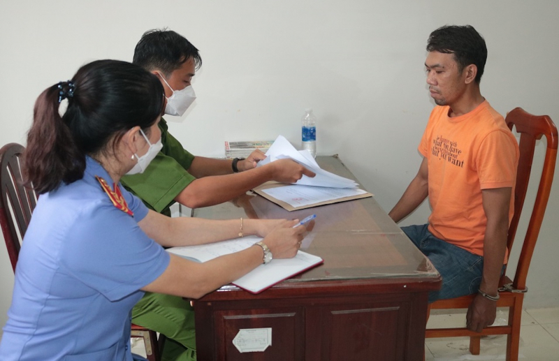 Vụ chở thi thể người tình đến Công an đầu thú: Tình tiết bất ngờ -0