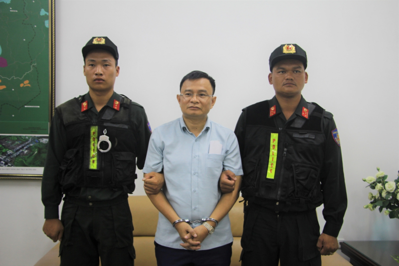 Đường dẫn tới nhà giam của Phó Chủ tịch UBND TP Điện Biên Phủ -0