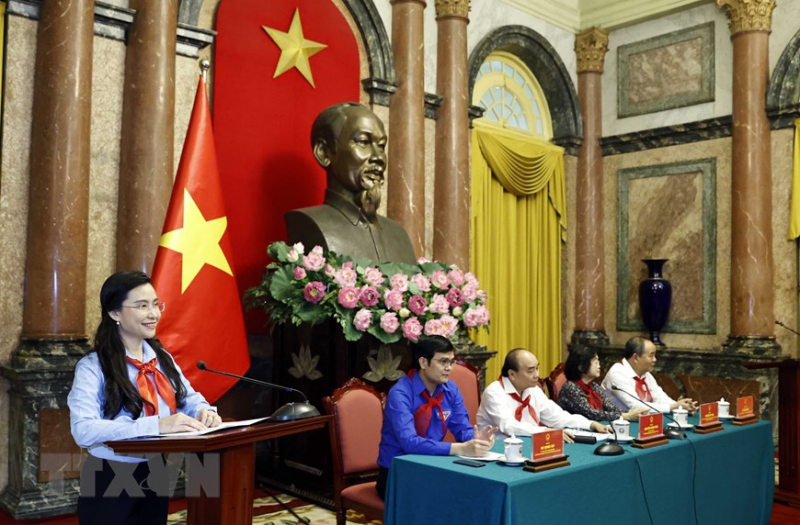 Chủ tịch nước gặp mặt thiếu nhi tiêu biểu 54 dân tộc toàn quốc -3