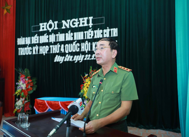Thứ trưởng Trần Quốc Tỏ tiếp xúc cử tri tại Bắc Ninh -0