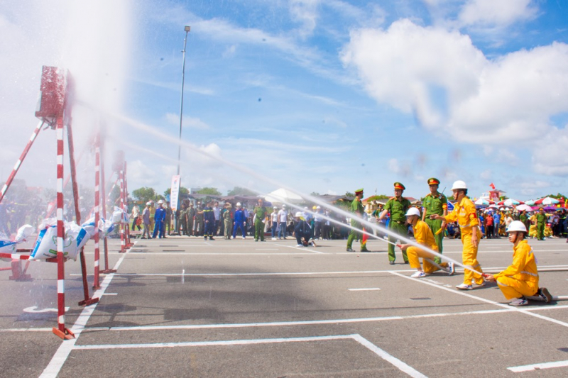 Sôi nổi hội thi nghiệp vụ PCCC và CNCH tỉnh Bà Rịa-Vũng Tàu năm 2022 -1