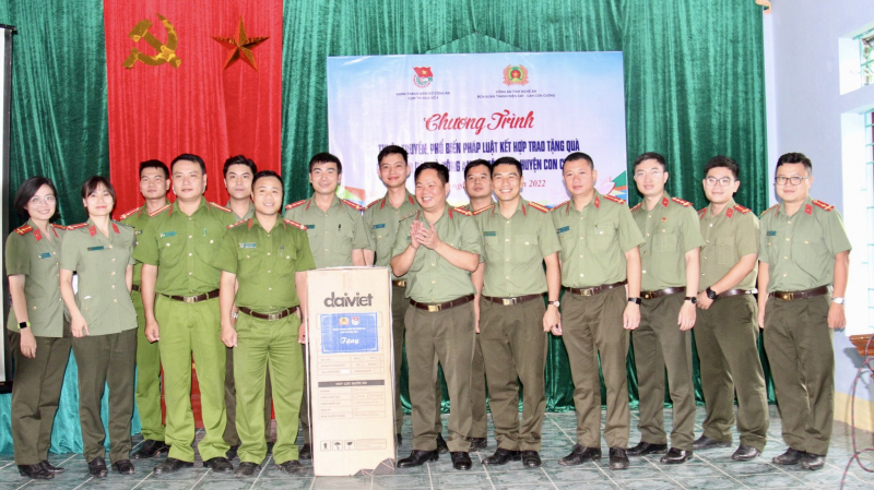 Nhiều hoạt động ý nghĩa của Đoàn thanh niên Cụm thi đua số 4 Bộ Công an -0