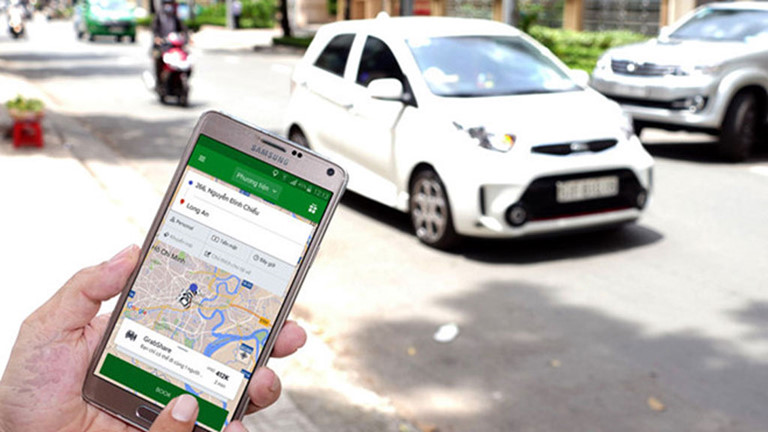Hà Nội yêu cầu doanh nghiệp taxi công nghệ phải báo cáo  hoạt động hàng tháng -0
