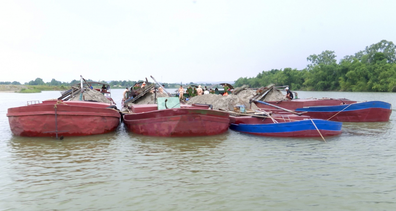 Để khoáng sản bị khai thác tràn lan, cần làm rõ hành vi