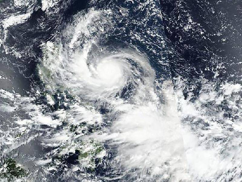 Siêu bão Noru mạnh lên, người Philippines vội vã sơ tán -0