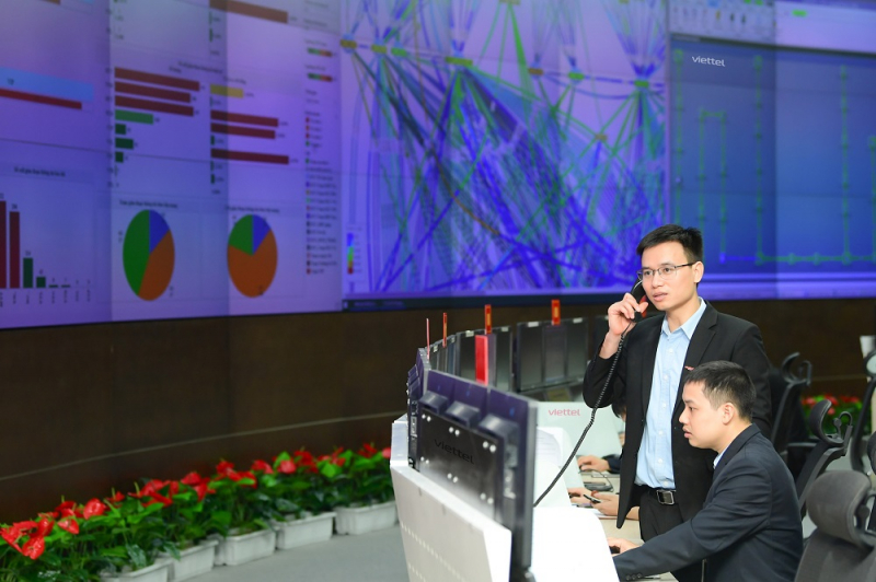 Chặn các thuê bao di động Viettel chưa đóng cước trong vùng bão tác động đến ngày 10/10 -0