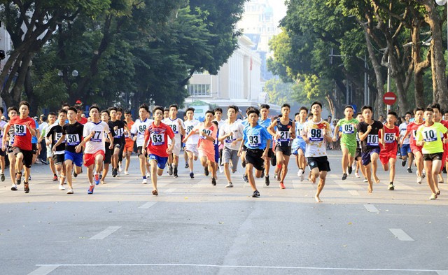 Khai mạc Chung kết Giải chạy Báo Hà Nội mới mở rộng lần thứ 47 năm 2022 -1