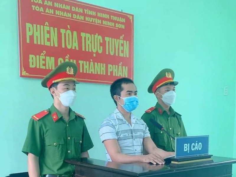    Đánh người do bức xúc khi loa kẹo kéo “tra tấn” con nhỏ -0