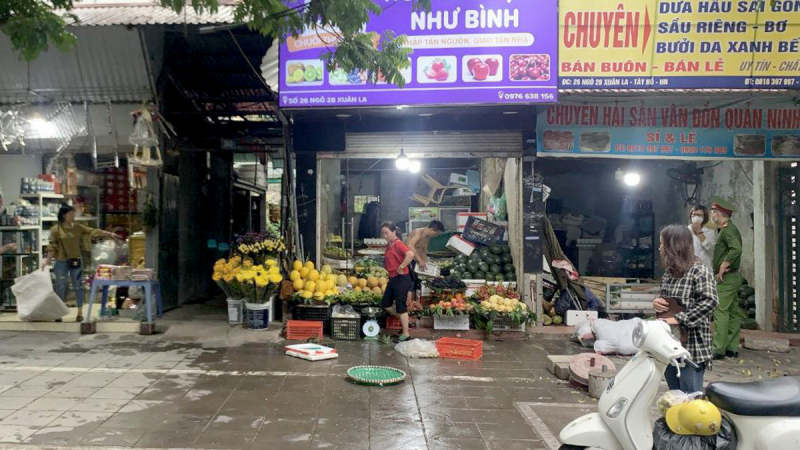 Hà Nội: Tạm đình chỉ Tổ trưởng Tổ tự quản để điều tra liên quan đến tiêu cực  -0