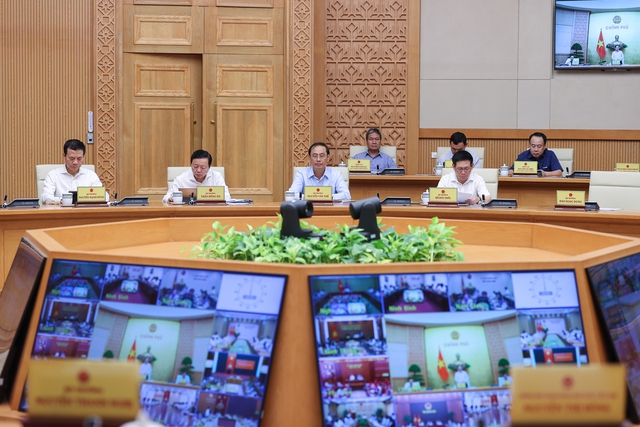 Thủ tướng: Đẩy mạnh xuất khẩu, giải ngân đầu tư công, tăng tổng cung và cầu trong nước ở giai đoạn ‘nước rút’ -0