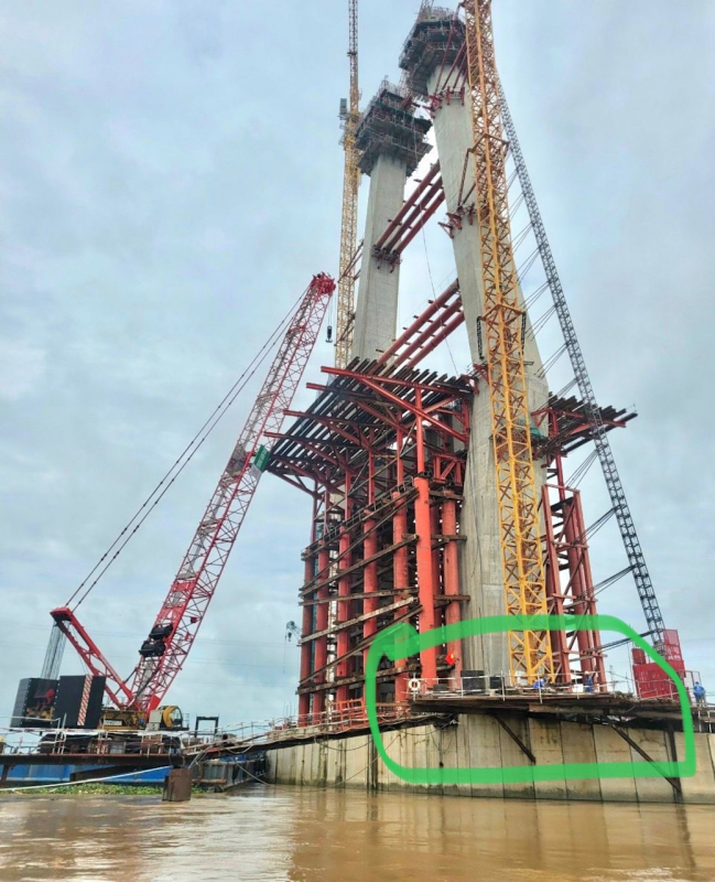 Tìm kiếm công nhân mất tích do sự cố xảy ra tại công trình cầu Mỹ Thuận 2 -0