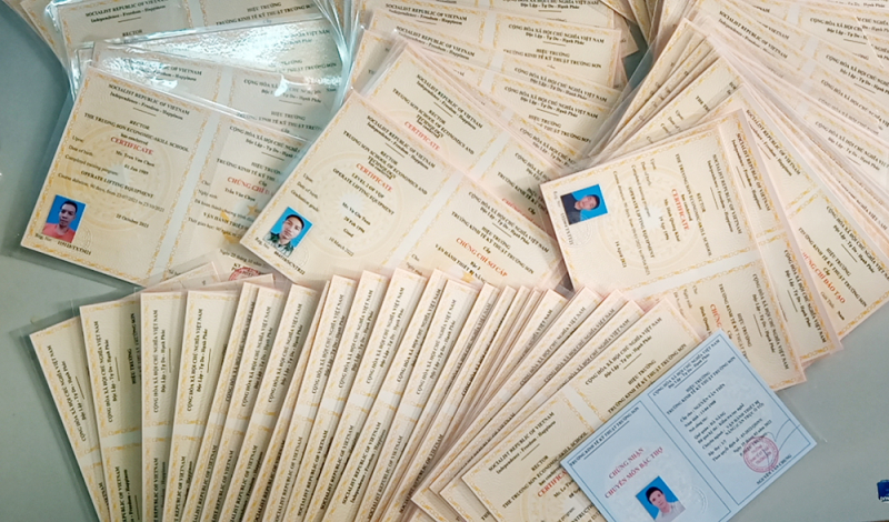 Đường dây làm giả chứng chỉ nghề, thẻ an toàn lao động được khám phá như thế nào? (bài cuối) -0