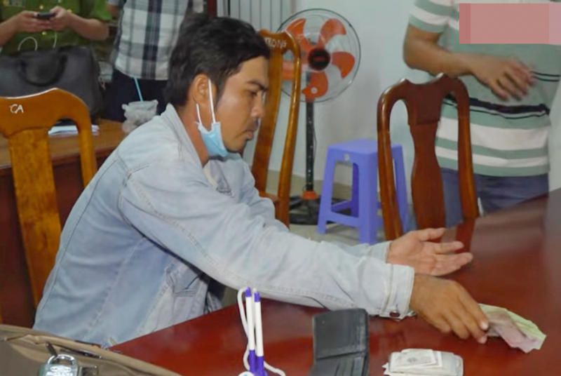 Khi kẻ trộm là người tình -0